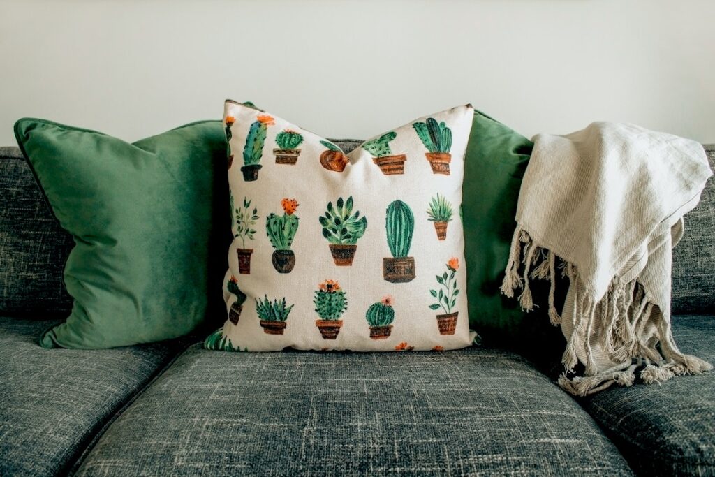 Photo by Designecologist: https://www.pexels.com/photo/white-and-green-throw-pillows-1248583/